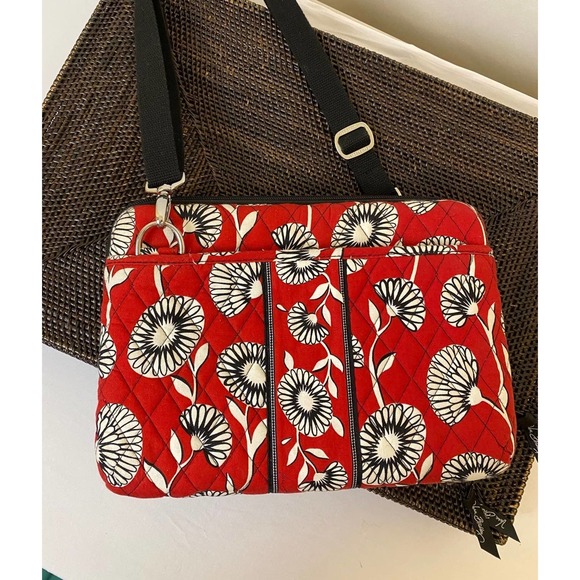 Vera Bradley Handbags - Vera Bradley Red Daisy Deco Hard Shell Tablet iPad Mini Laptop Case Crossbody